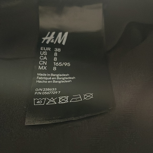 H&M bikini bottom size 8 - Picture 4 of 4